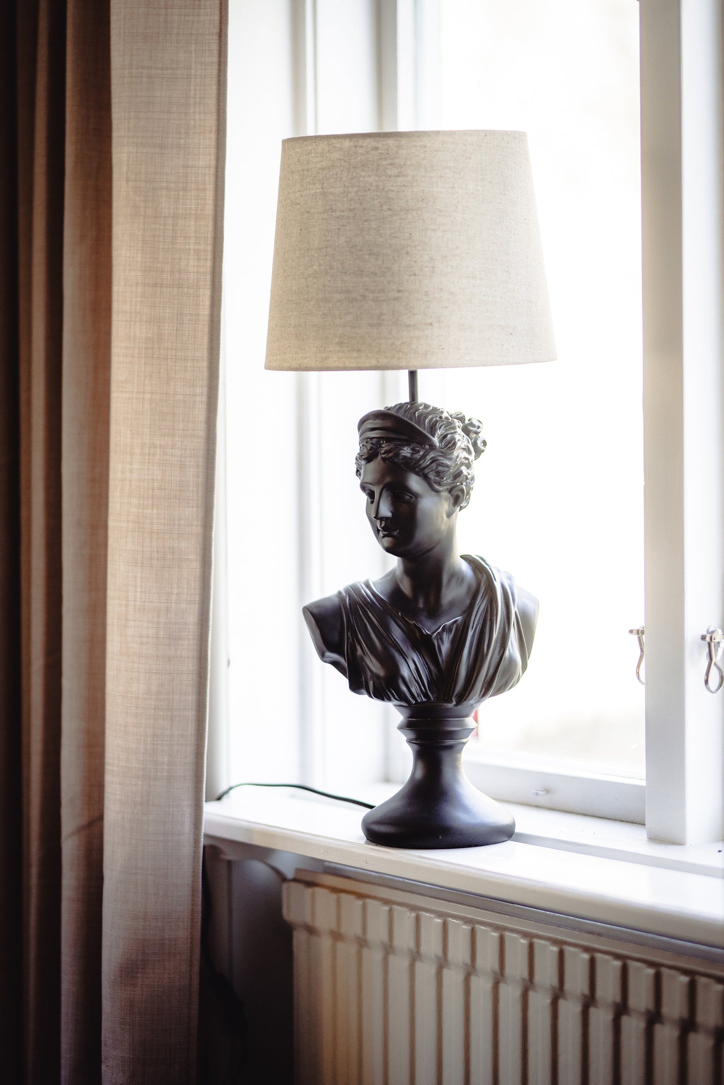 Lampe Lady Be – Elegant byste-lampe