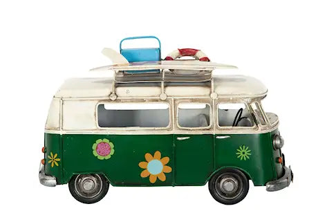 Hippiebuss i grønn metall – retro dekorbil