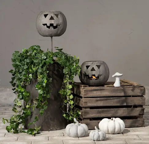 Halloween-lykt i metall – Skummel, sjarmerende og stødig