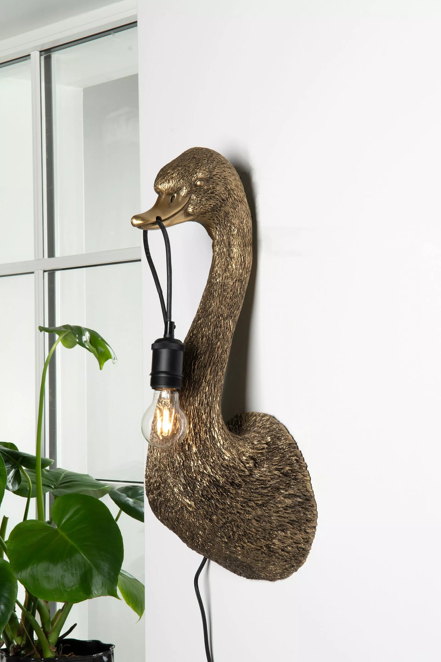 Svane Vegg lampe